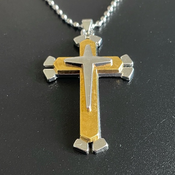 Gold silver stainless steel cross necklace for men - Picture 8 of 8